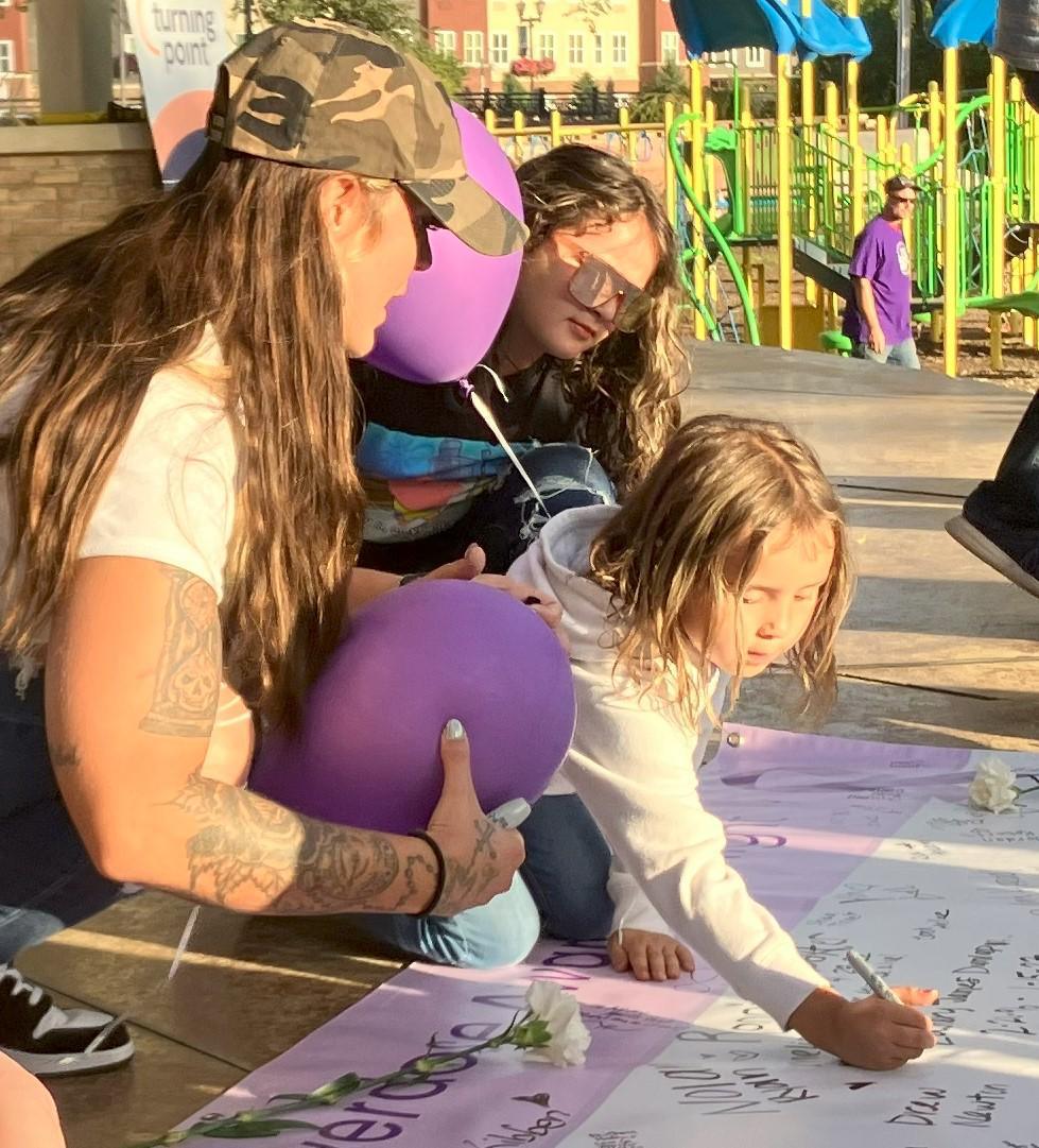 Night of Hope fills Foster Park