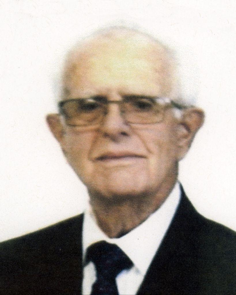 Obituaries, November 4, 2025