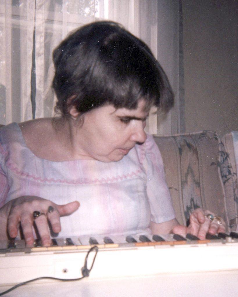 Obituaries, November 15, 2025