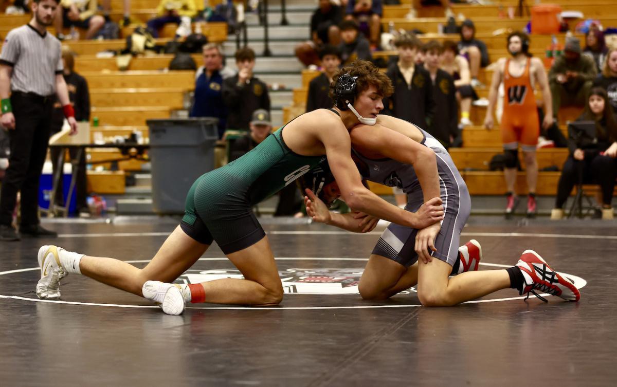 Local grapplers win at Western