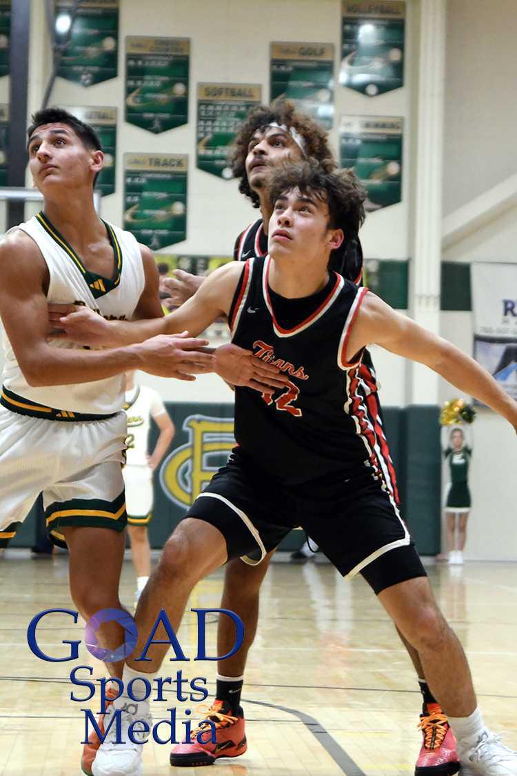 Titans trounce Comets on the court