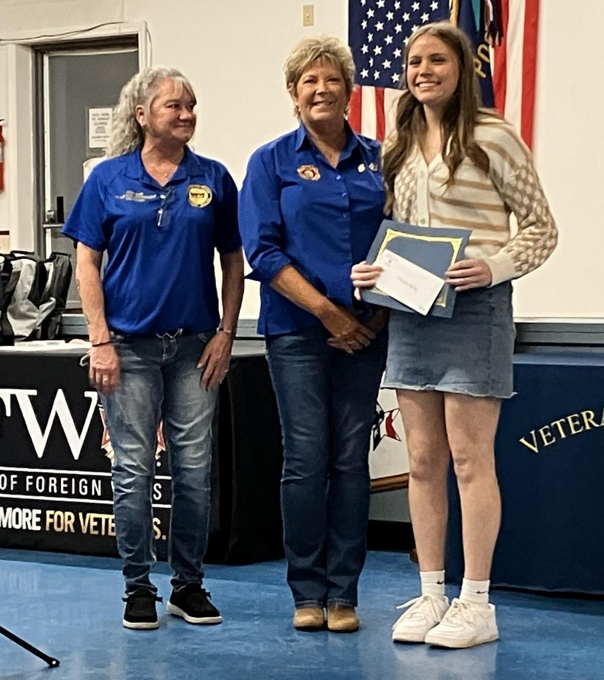 VFW honors students, officers