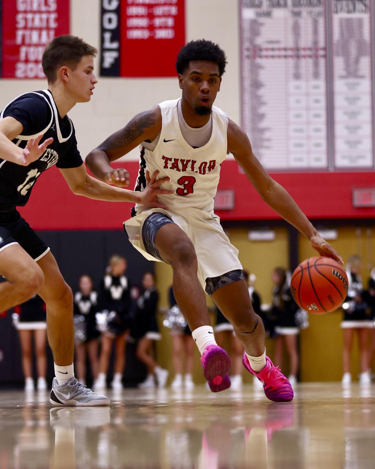 Early-bird Titans tame the Panthers