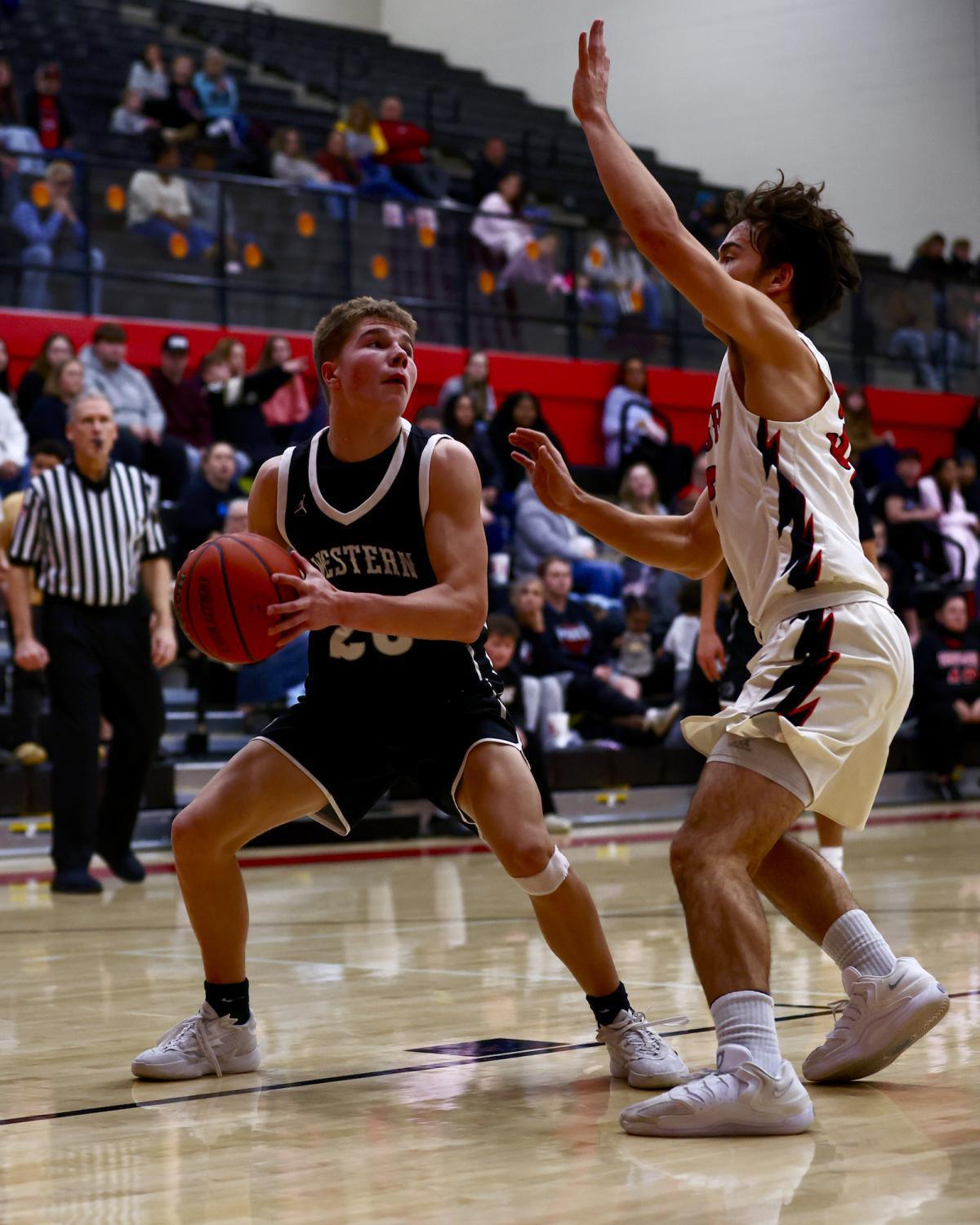 Early-bird Titans tame the Panthers