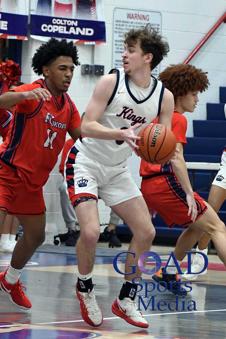 Kats run through Kings