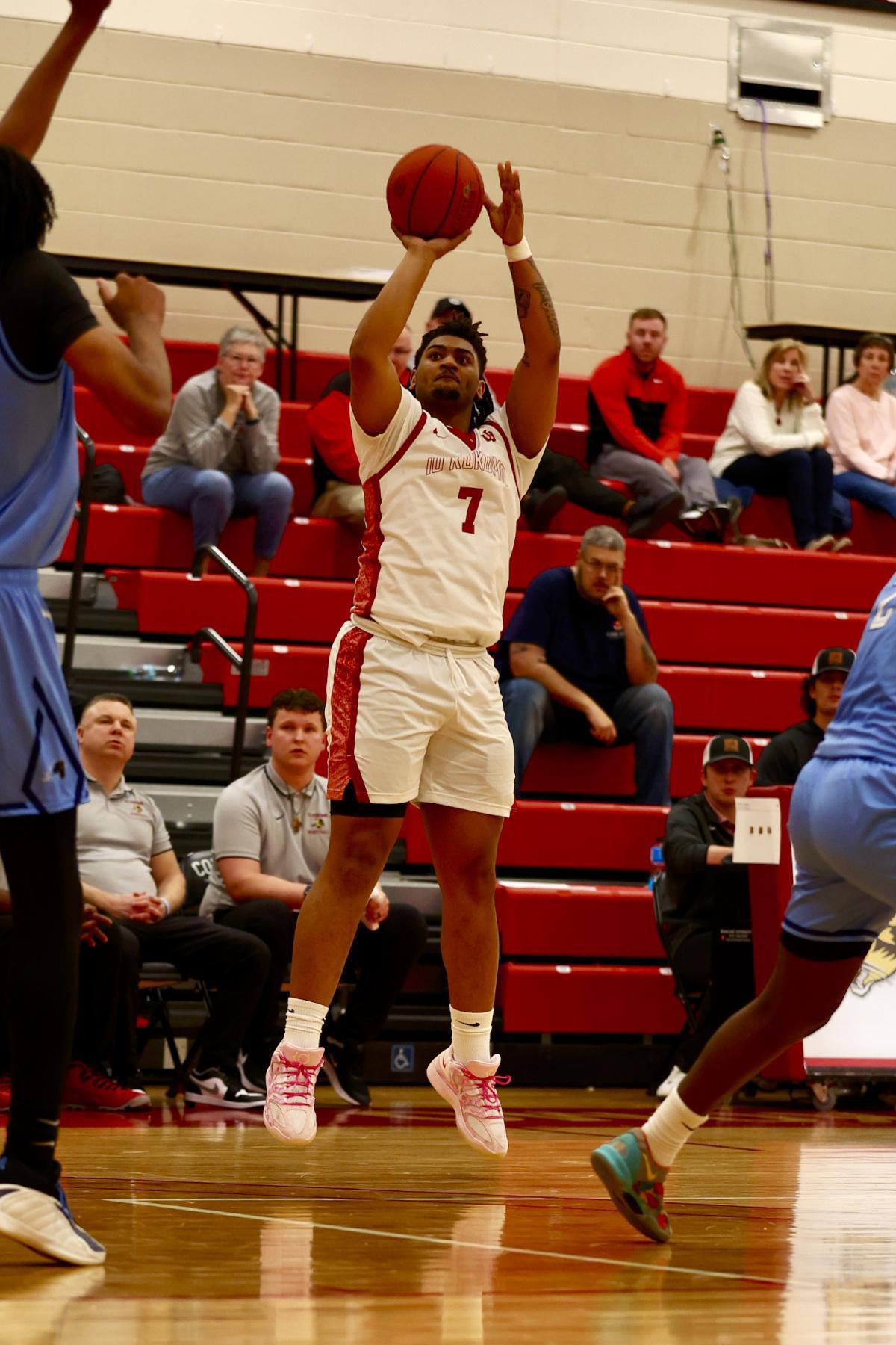 Cougars creeping toward conference crown