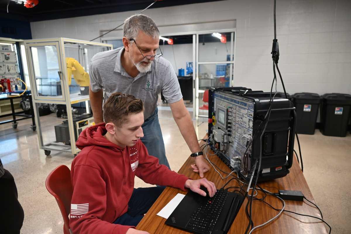 Lewis Cass, Ivy Tech train students for the future