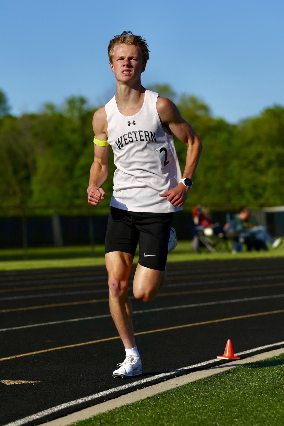 NW sweeps county track meet