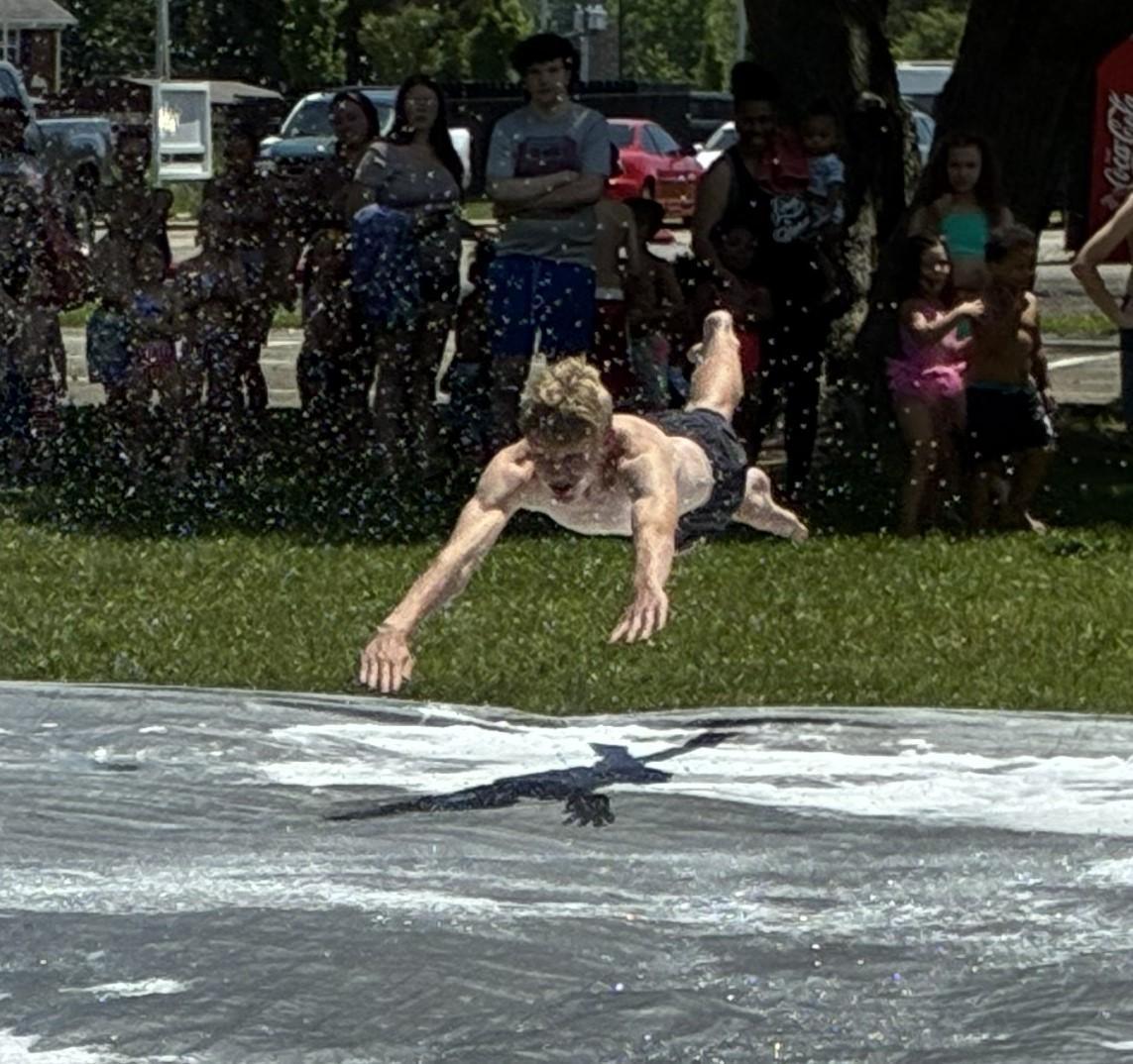 Splashin’ and snackin’