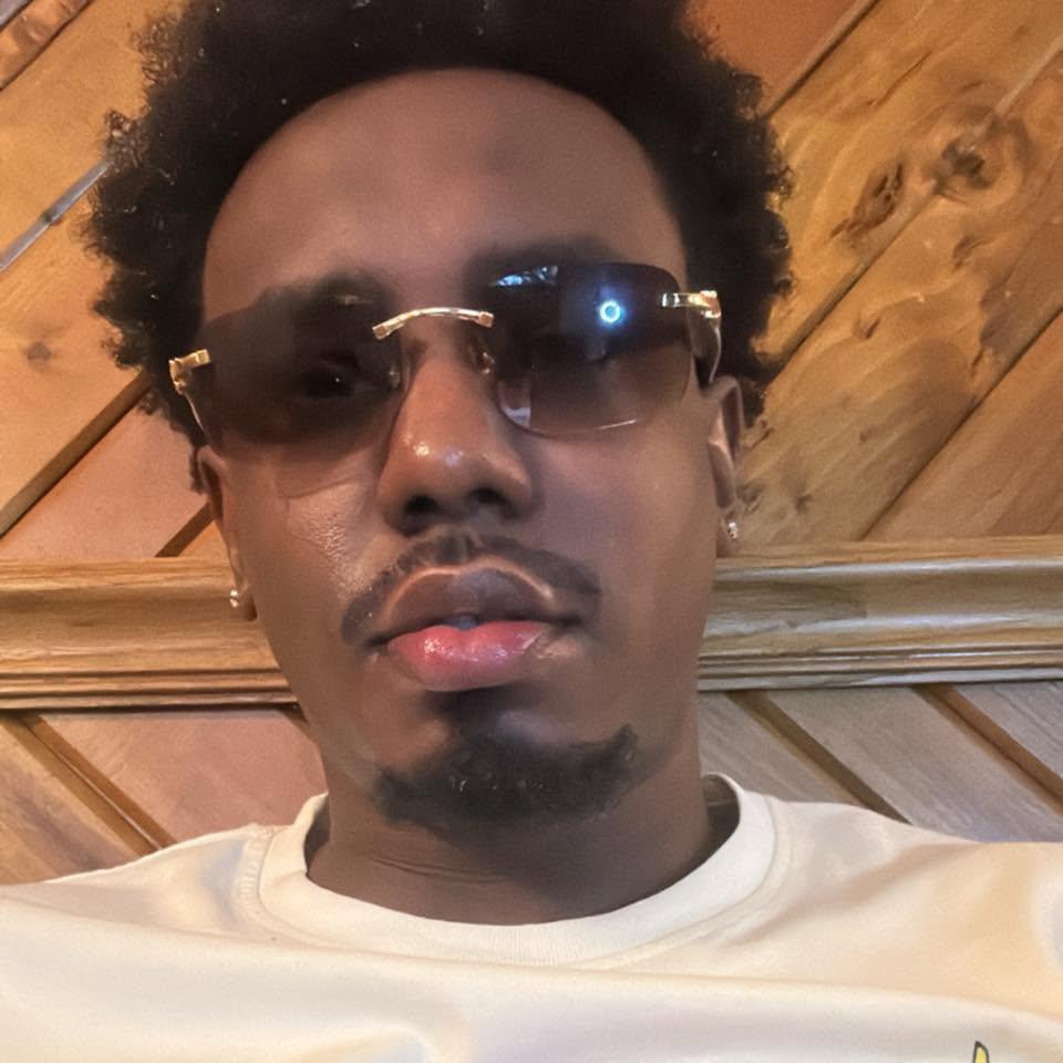 Police searching for shooting suspect