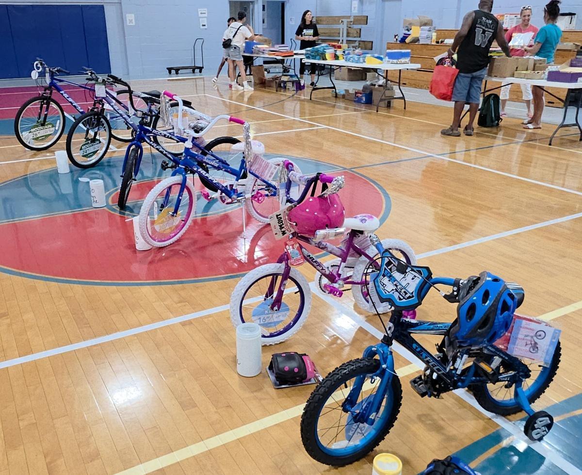 Carver closes summer with style