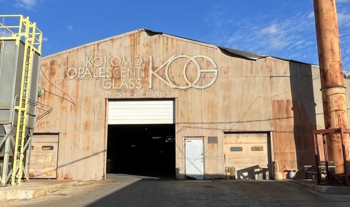 Kokomo Opalescent Glass halts operations