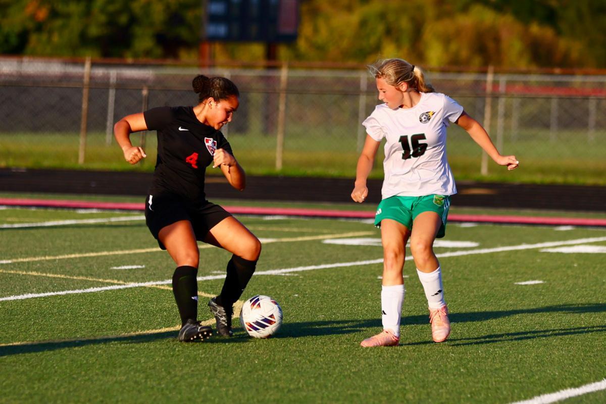 Eastern, Taylor weather tough soccer season
