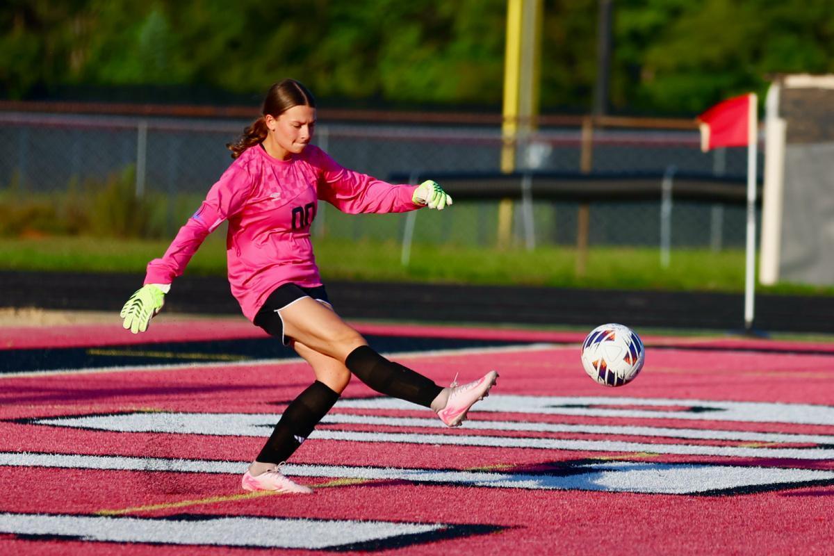 Eastern, Taylor weather tough soccer season