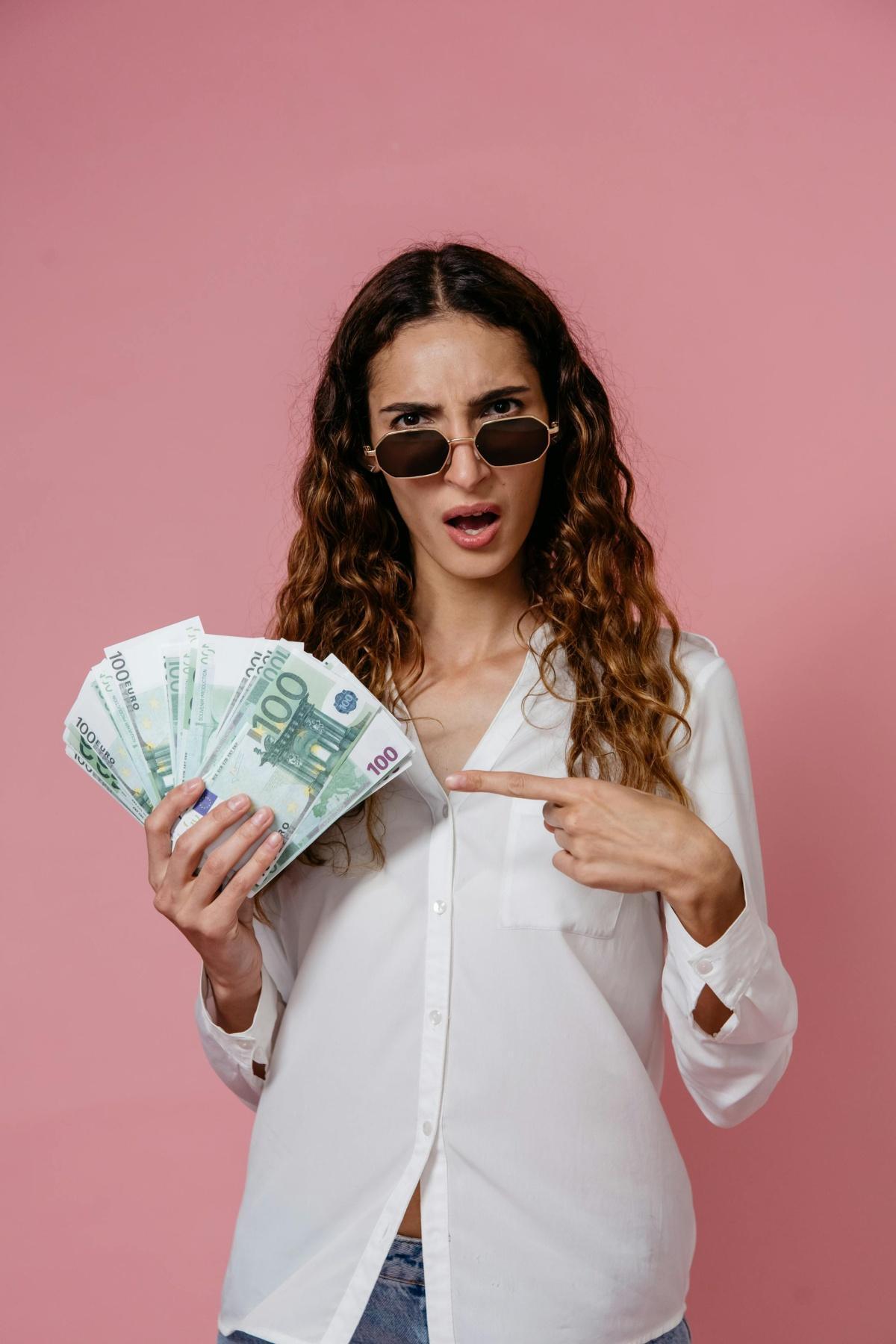 « Les femmes doivent comprendre les risques de ne pas s'occuper de leurs finances personnelles »