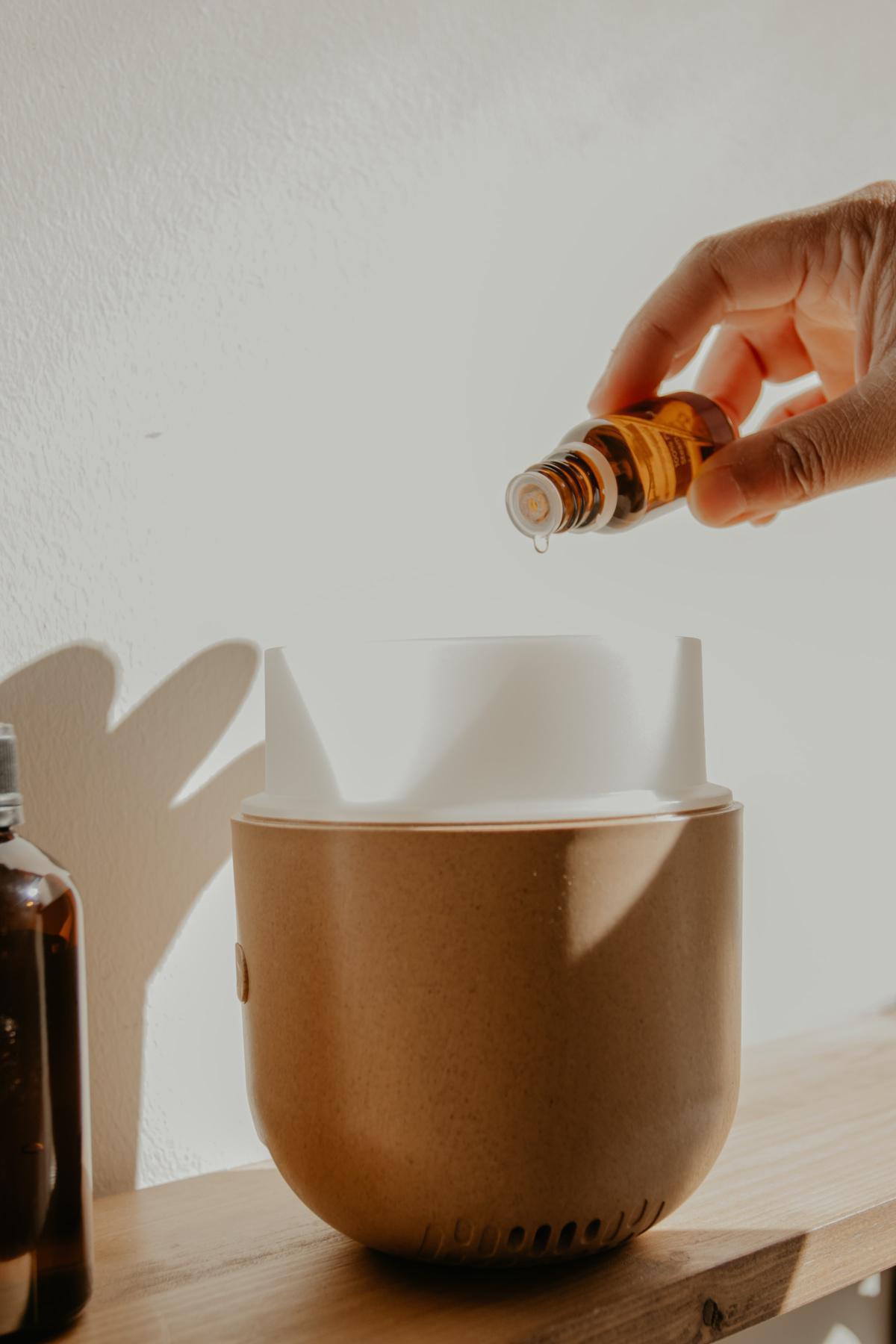 Essential Oils For Cats to Avoid