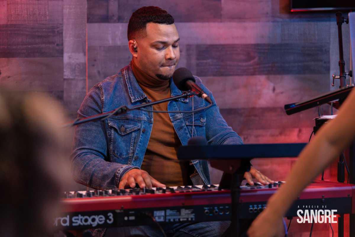 Miércoles: Oración, Adoración y Discipulado