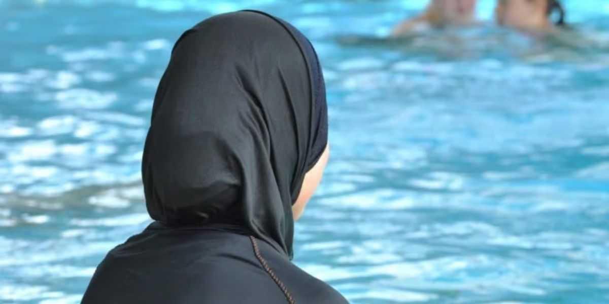 الجدل حول ارتداء البوركيني في مراكش: بين الحرية الشخصية والضوابط الخاصة