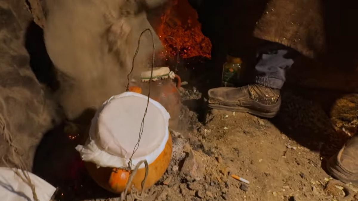 مراكش تحت المجهر: رحلة طعام مذهلة مع "Best Ever Food Review Show" من أزقة المدينة إلى موائد النخبة مراكش تحت المجهر: رحلة طعام مذهلة مع "Best Ever Food Review Show" من أزقة المدينة إلى موائد النخبة