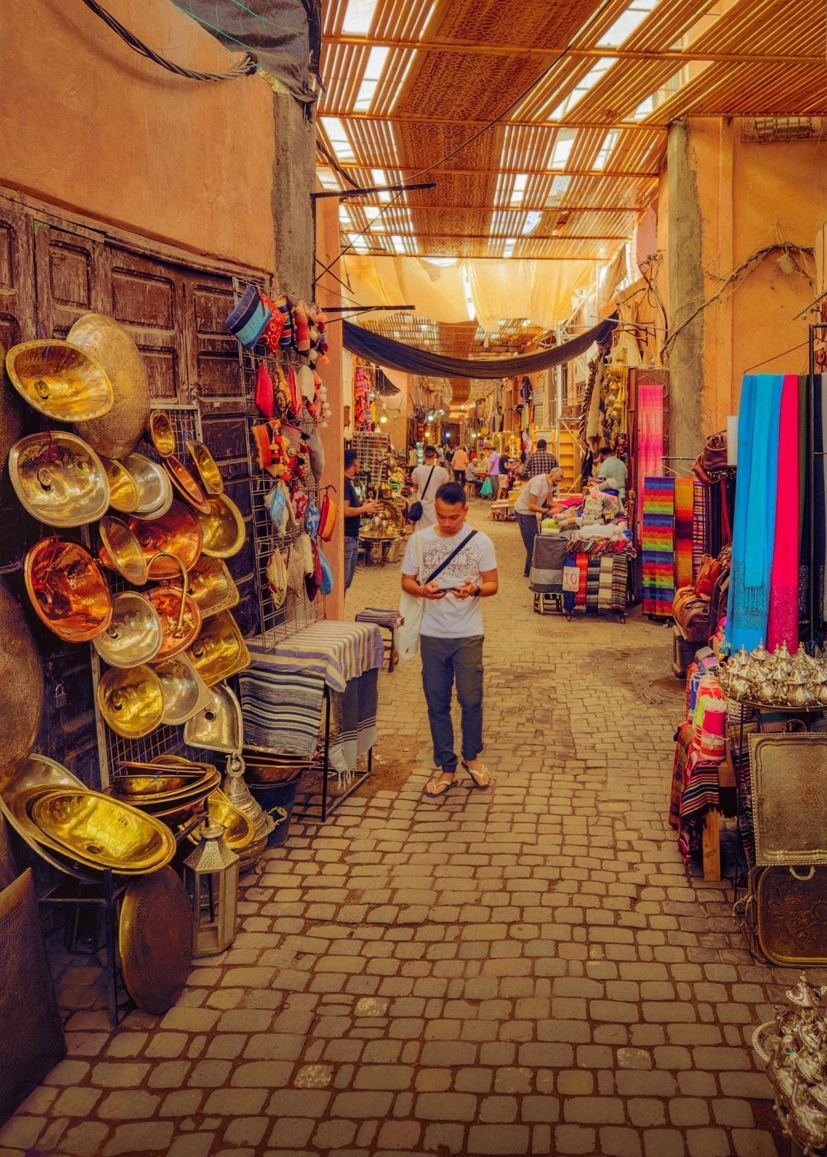 خريطة مركز مراكش: من المدينة العتيقة إلى كيليز في رسم واحد