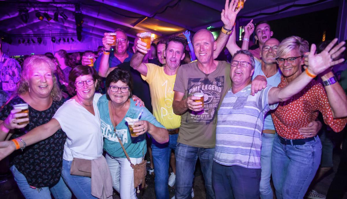 Het Feestcafé - 19.30 uur