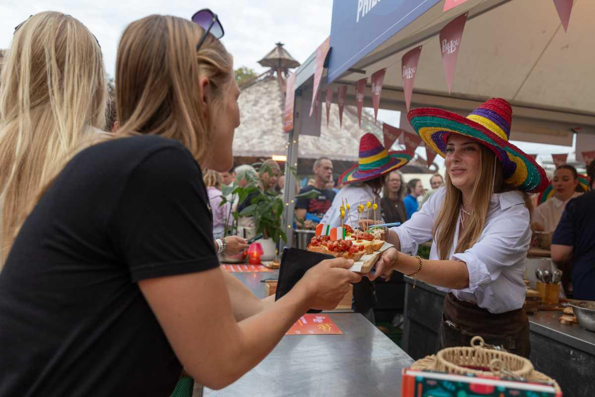 Vermaak met Smaak Vermaak met Smaak