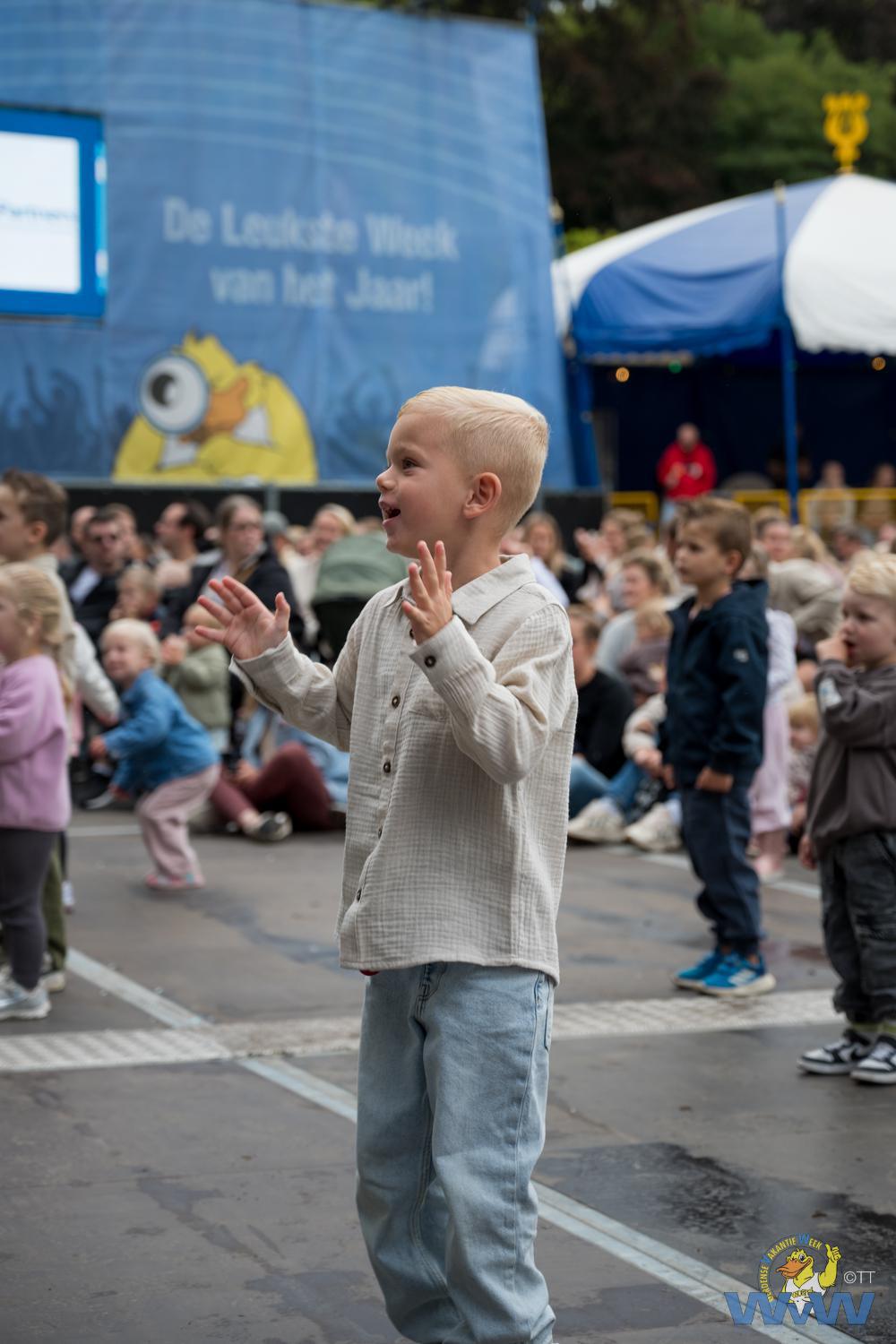 Mega Kids Show-15