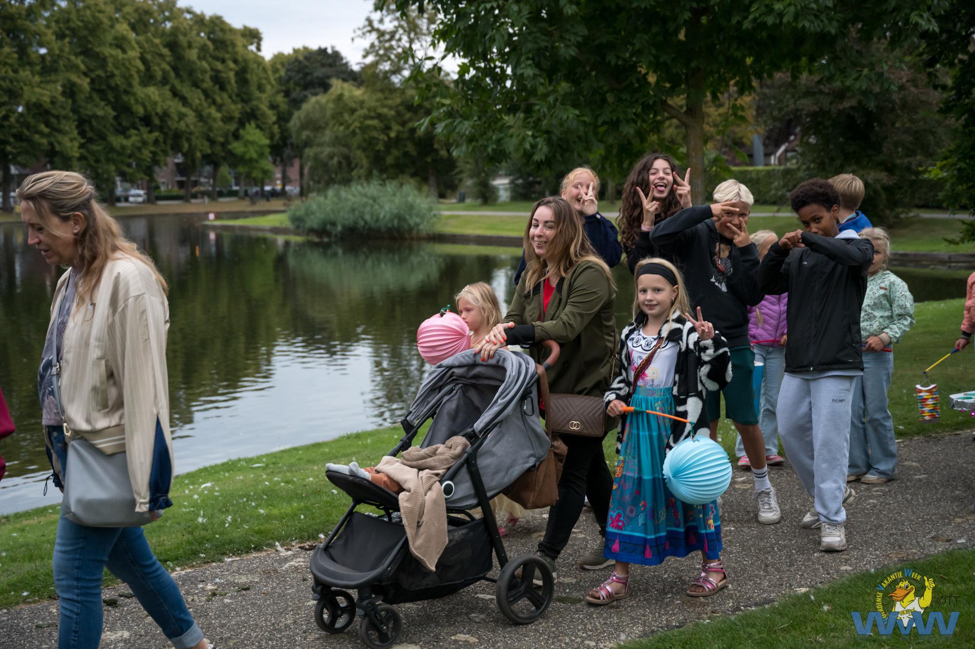 Lampionnenoptocht 2025-86