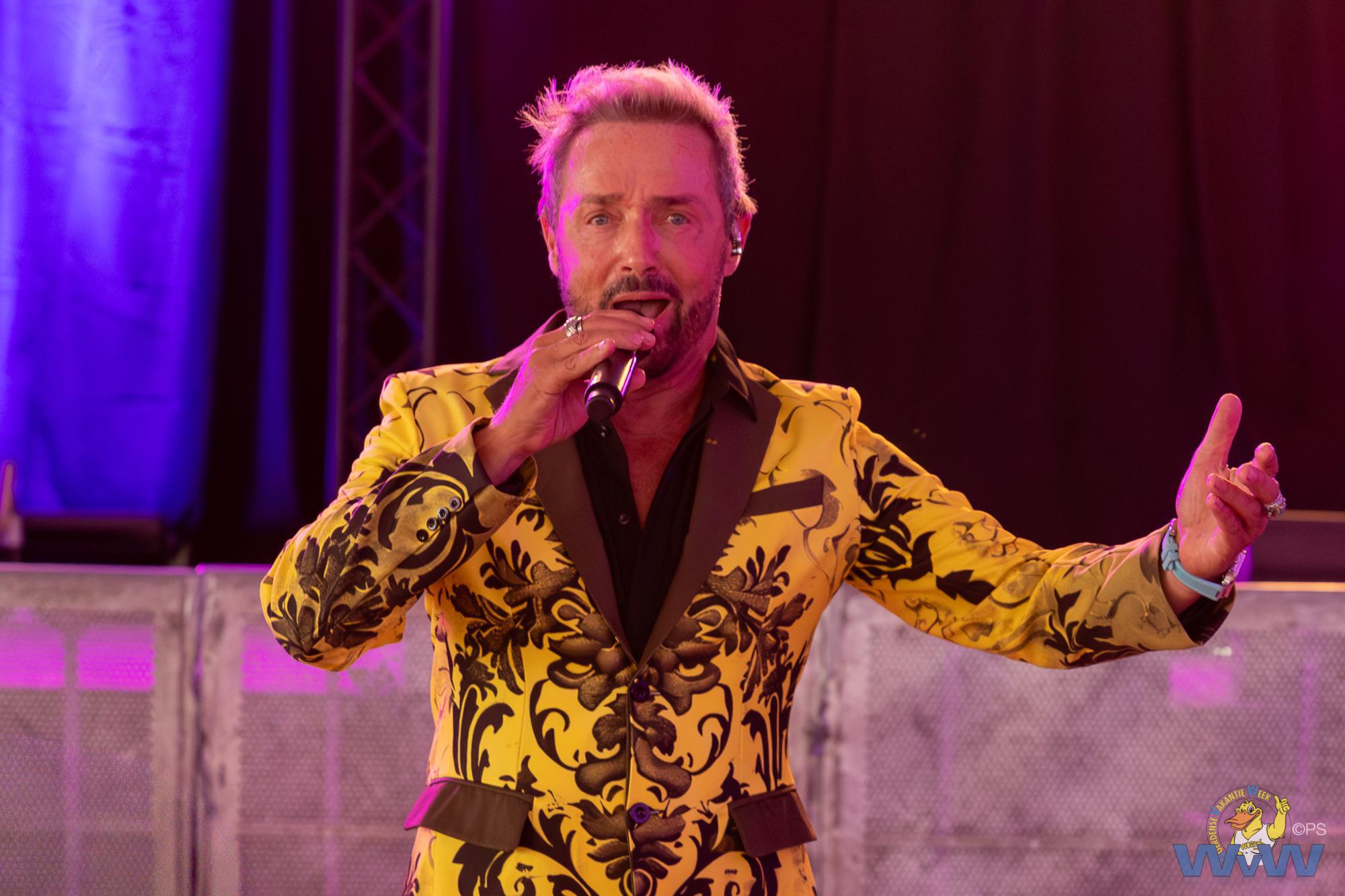 Woerdy's Grand Cafe 2025-75