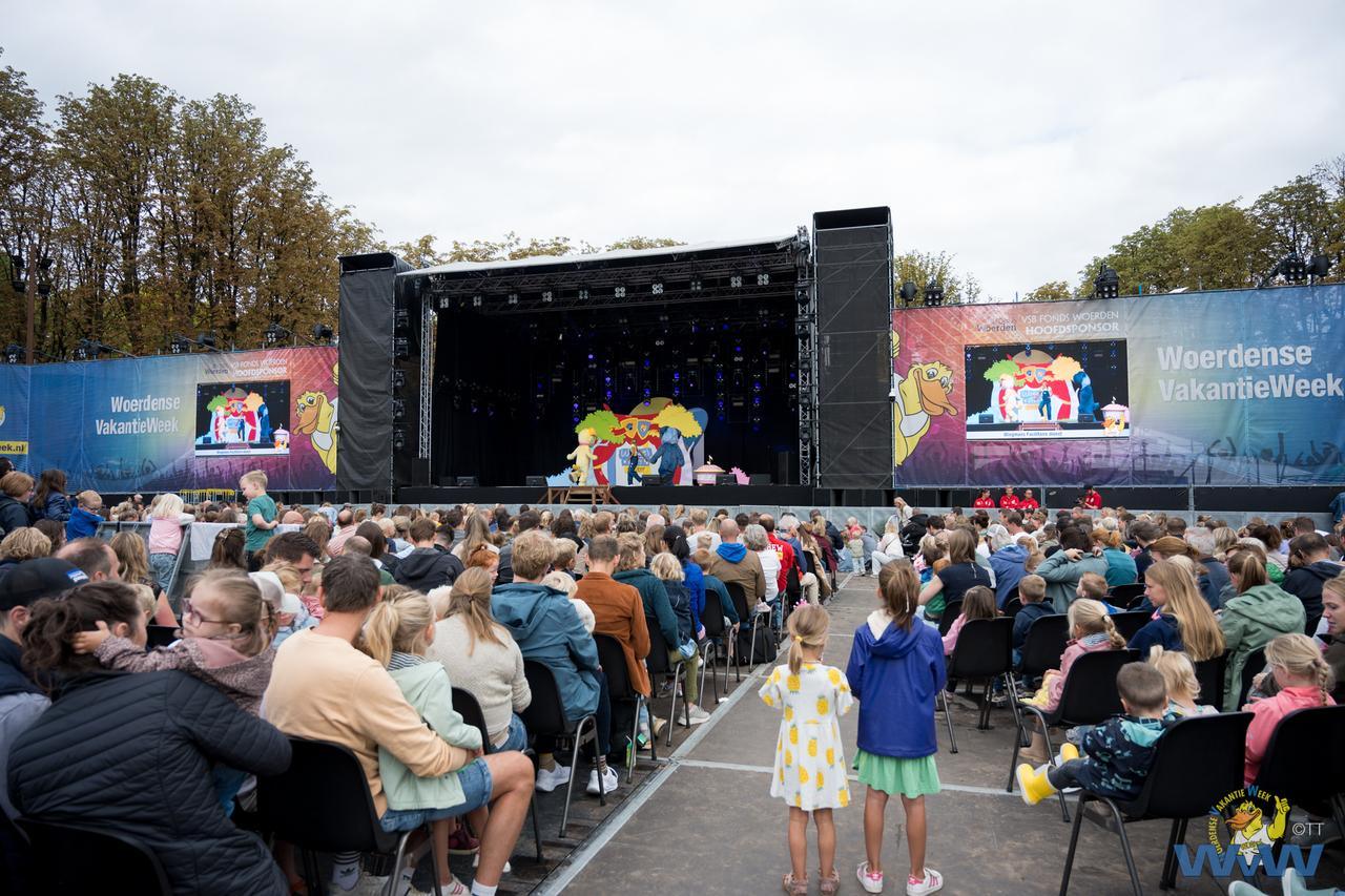 Mega Kids Show-23