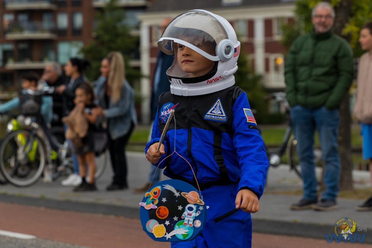 Lampionnenoptocht 2025-46