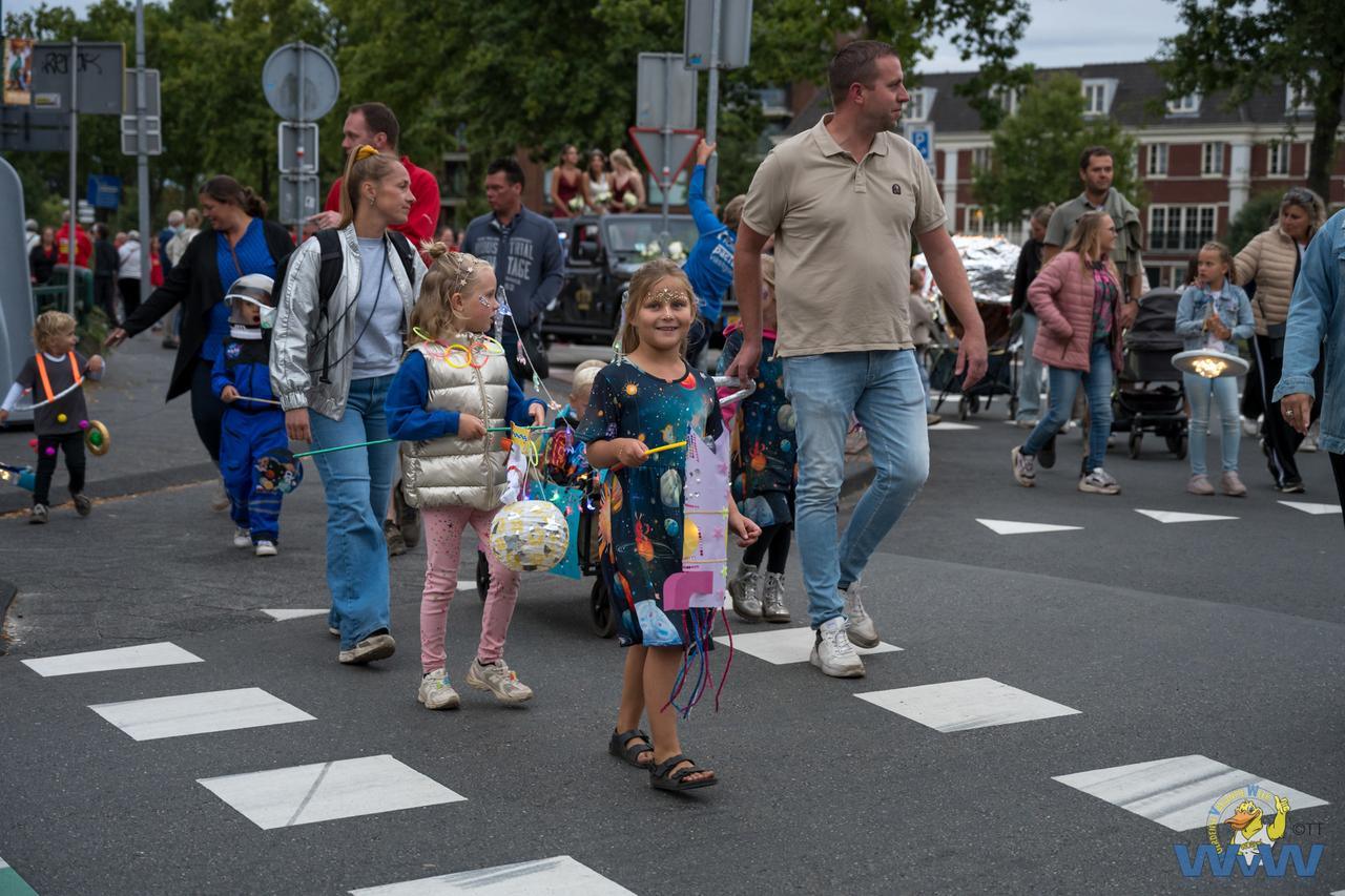 Lampionnenoptocht 2025-52