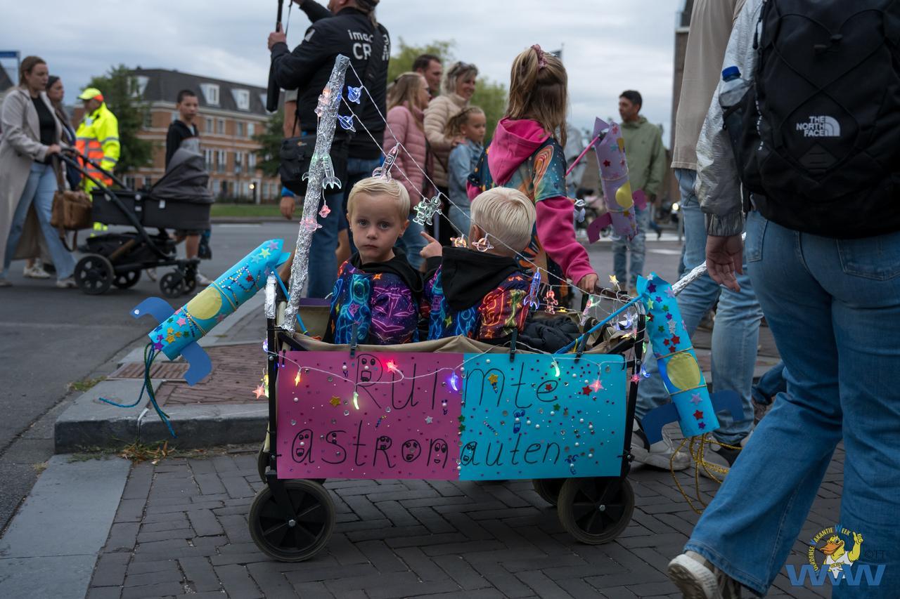 Lampionnenoptocht 2025-54