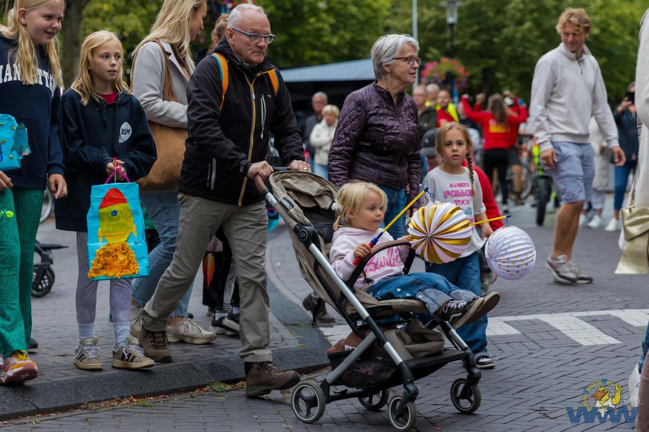 Lampionnenoptocht 2025-60