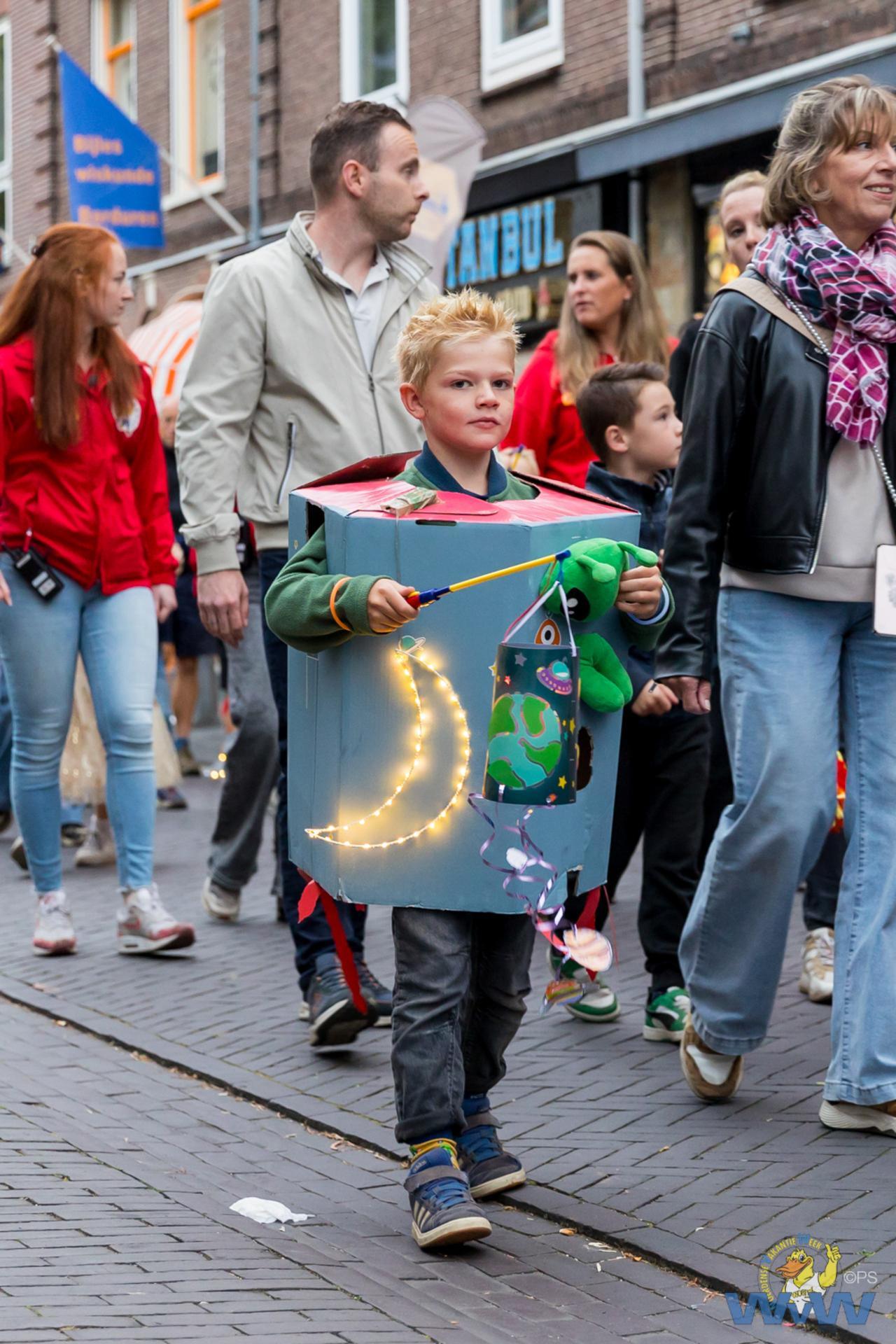 Lampionnenoptocht 2025-70