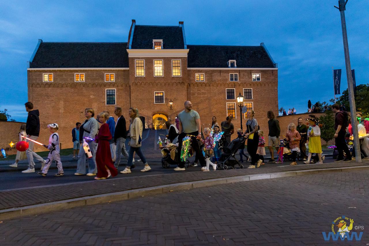 Lampionnenoptocht 2025-120