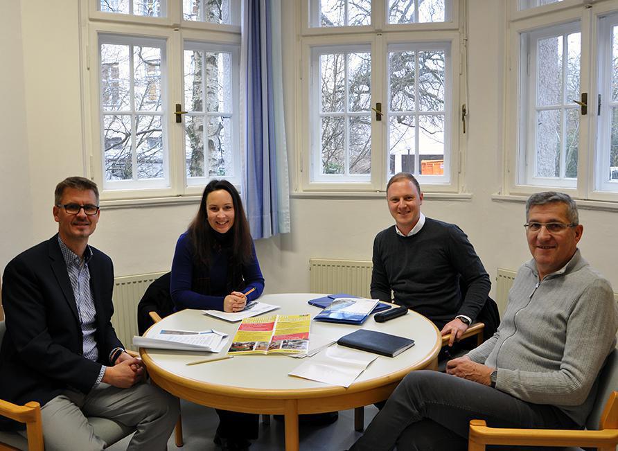 Fachgruppe Fachlehrer zu Besuch im Staatsinstitut Pasing Fachgruppe Fachlehrer zu Besuch im Staatsinstitut Pasing