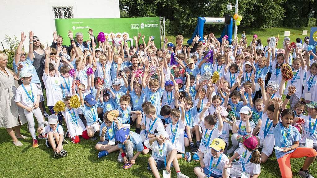 BALLHELDEN BALLHELDEN