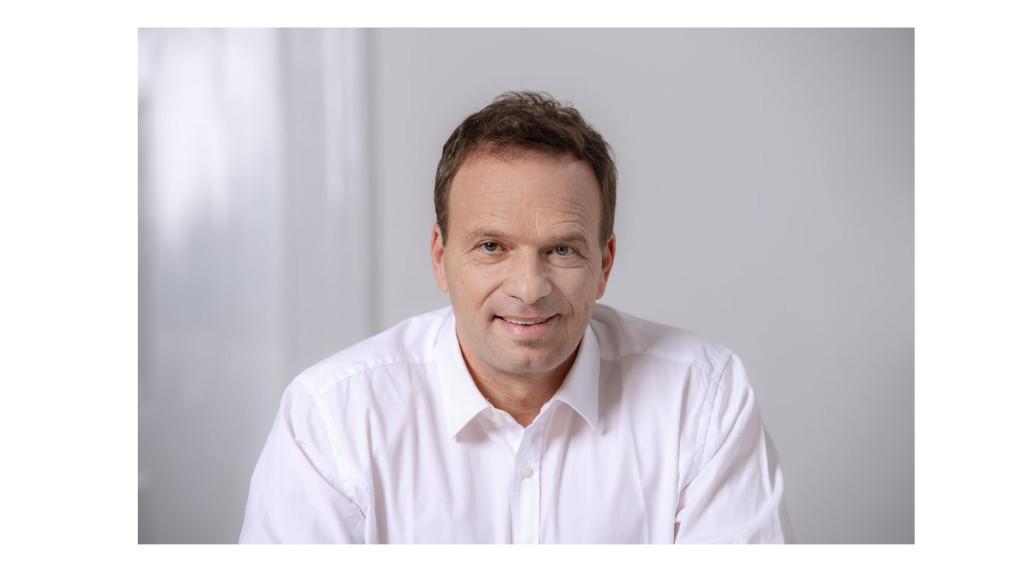 AUS ALT MACH ALT, ODER RÜCKBLICK = AUSBLICK AUS ALT MACH ALT, ODER RÜCKBLICK = AUSBLICK