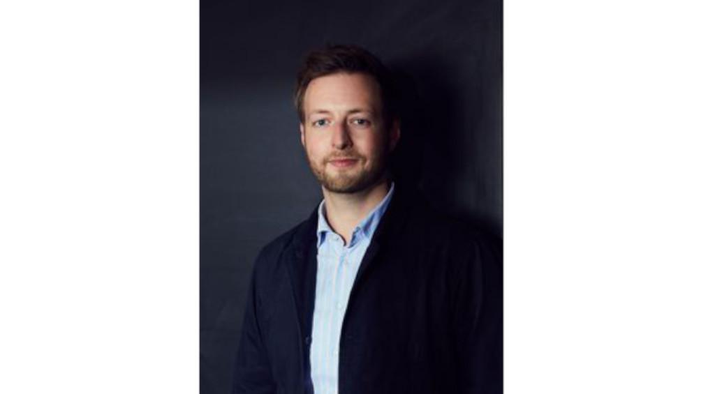 INTERVIEW UND VORSTELLUNG: MIT INTERVIEW UND VORSTELLUNG: MIT