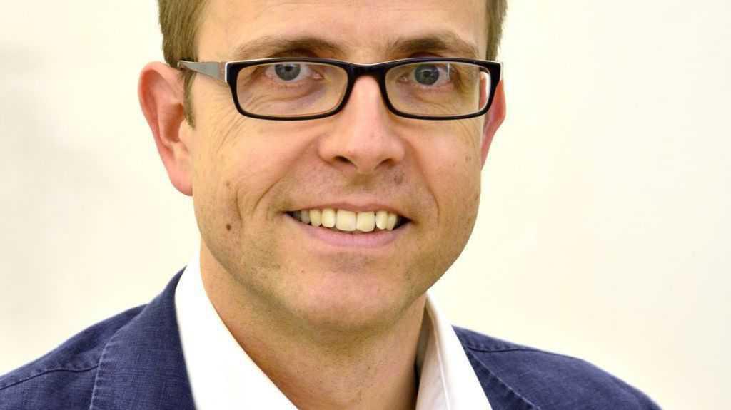 KOMMENTAR - DIE KRISE NACHHALTIG ÜBERWINDEN KOMMENTAR - DIE KRISE NACHHALTIG ÜBERWINDEN