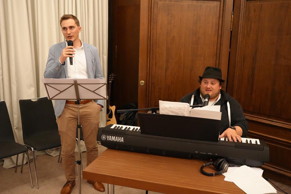 VERANSTALTUNG: Ehrenabend für die Jahrgänge 2020/21 VERANSTALTUNG: Ehrenabend für die Jahrgänge 2020/21