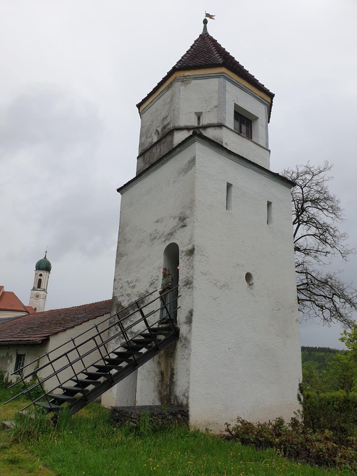 Henker – Heiler – Hexen – Geschichten aus dem Kräutergarten Henker – Heiler – Hexen – Geschichten aus dem Kräutergarten