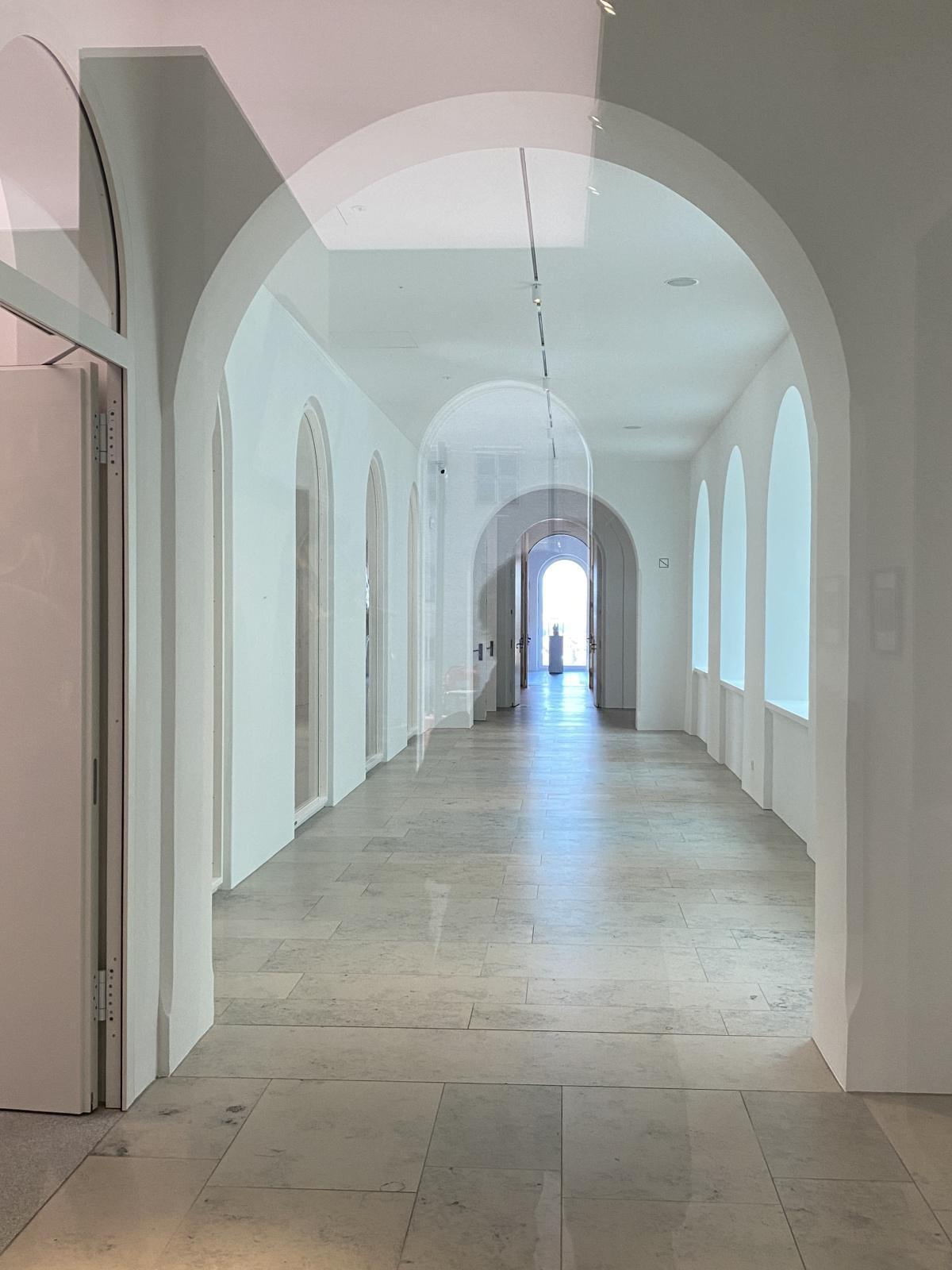 Kontraste in Freising: Der renovierte Domberg … Kontraste in Freising: Der renovierte Domberg …