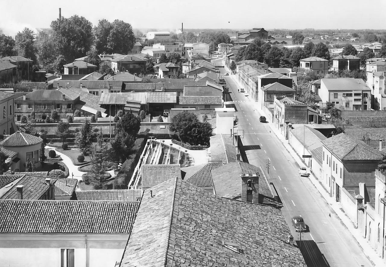 Via De Massari fine anni '50