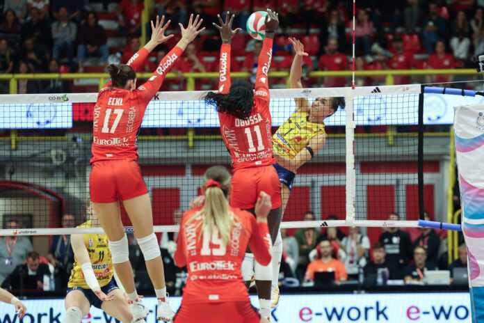 LVF A1, il grande volley è tornato: una prima giornata da brividi