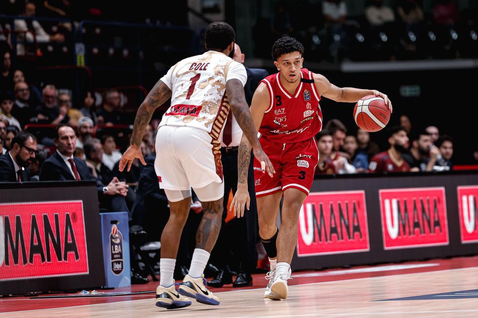 LBA 4ª GIORNATA: BRESCIA ANCORA IMBATTUTA, TREVISO, SASSARI E UDINE RESTANO A SECCO LBA 4ª GIORNATA: BRESCIA ANCORA IMBATTUTA, TREVISO, SASSARI E UDINE RESTANO A SECCO