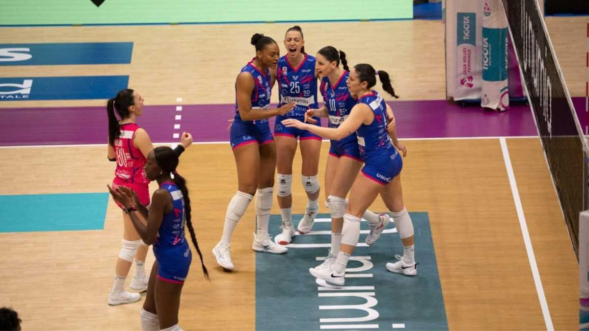 Serie A1 Tigotà: cuore, fatica e spettacolo. Vallefoglia infinita, Milano solida, Firenze vede la salvezza