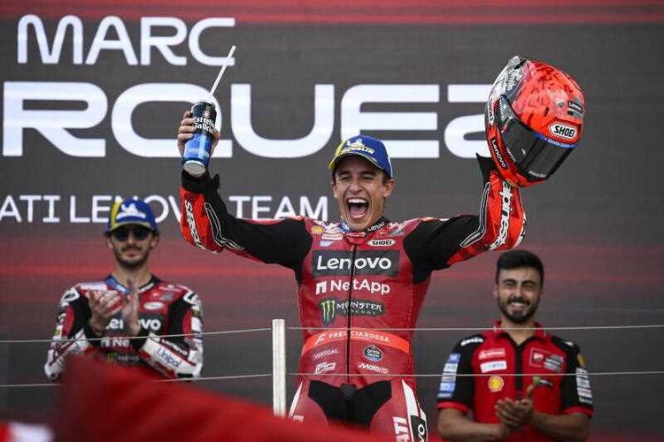 MotoGP Ungheria: Marquez entra nella storia con la vittoria numero 100 MotoGP Ungheria: Marquez entra nella storia con la vittoria numero 100