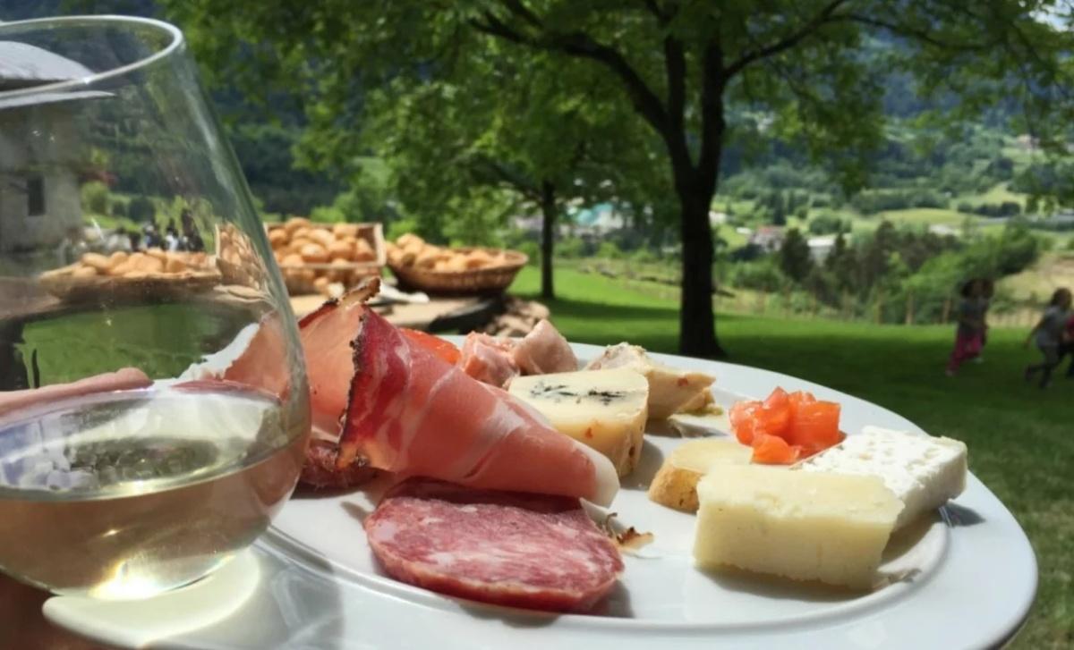 DiVinNosiola DiVinNosiola